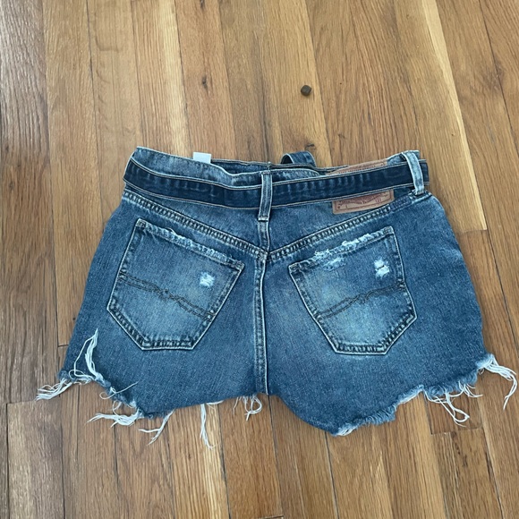 Color block shorts - Picture 2 of 2